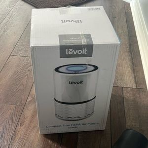 Levoit Air purifier (NEVER OPENED OR USED)